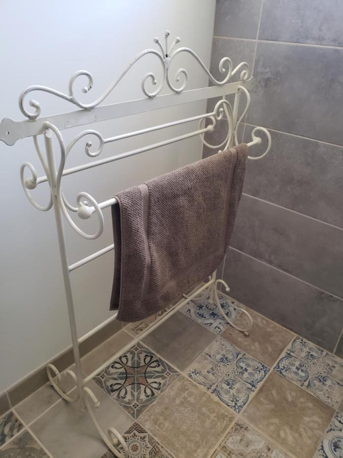 Houville-la-Branche Chez Didier Et Vero מראה חיצוני תמונה